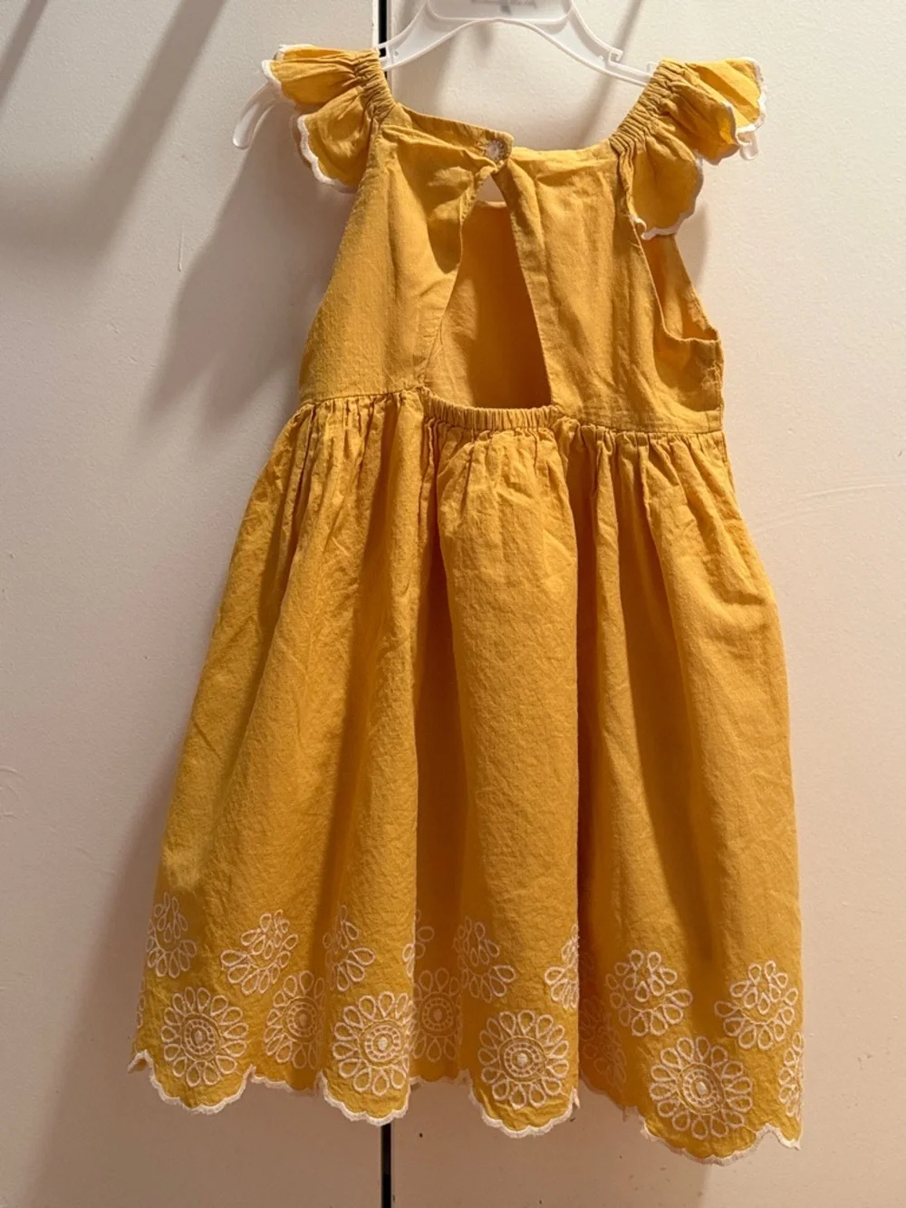 Tahari Girls Cut-Out Mustard Dress y.